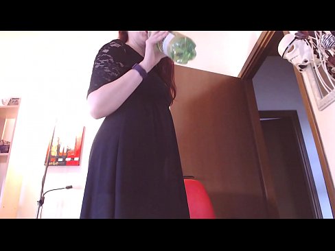 ❤️ Un esclau sotmès a qui li encanten les calces brutes i delicioses es veu obligat a masturbar-se després de veure aquest vídeo! ️❌ Súper porno a nosaltres