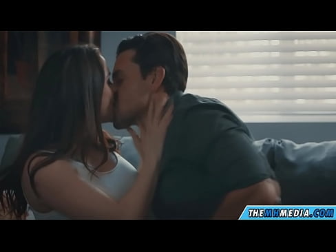 ❤️ Sexe romàntic amb una bona mare tetona ️❌ Súper porno a nosaltres