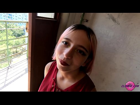 ❤️ Student Sensual xucla un desconegut a l'Outback - Cum a la cara ️❌ Súper porno a nosaltres
